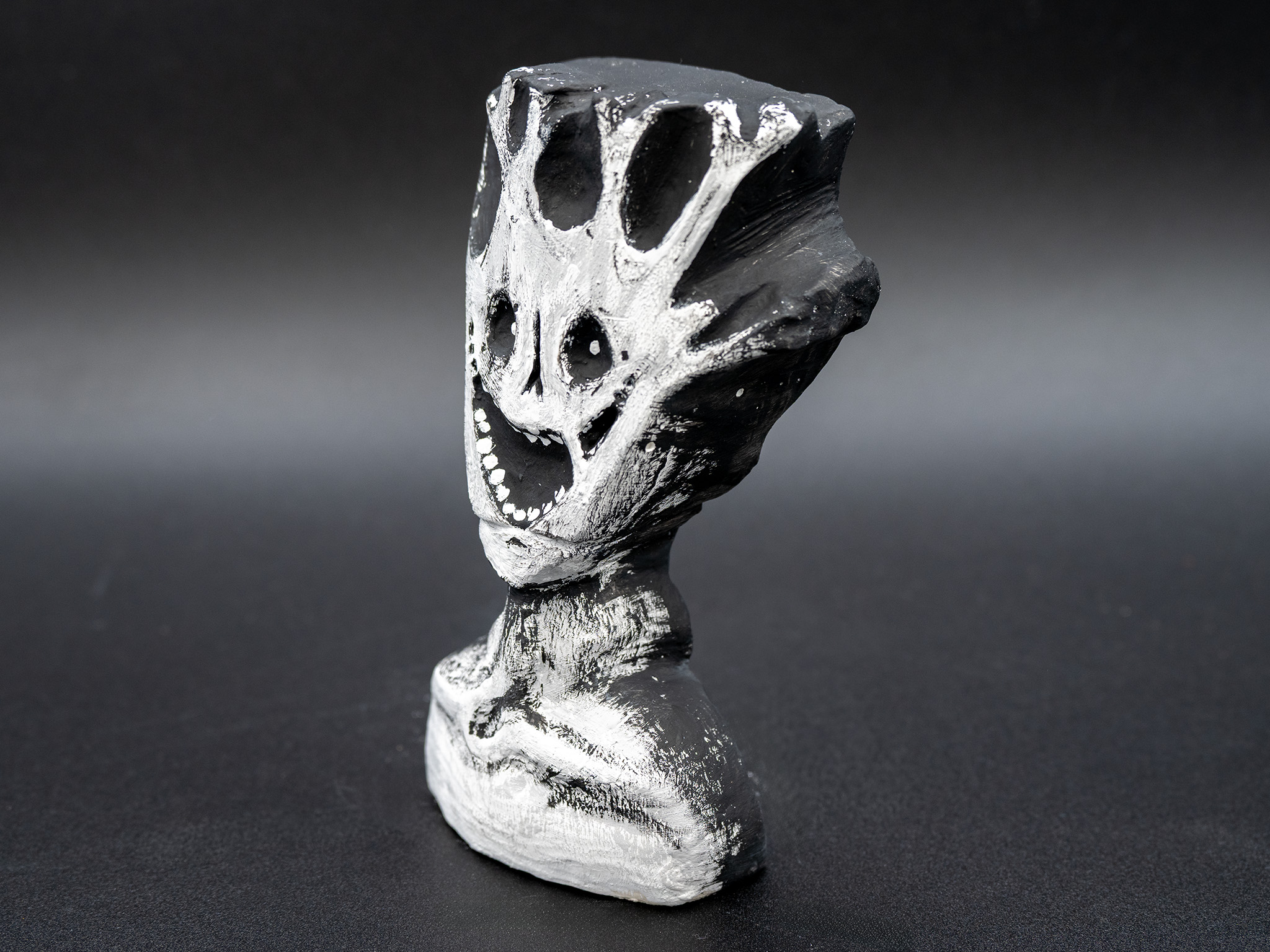 Friend #2 by Mia Olague - Plaster sculpture